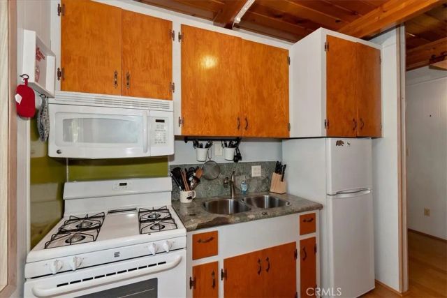 1370 Primrose Court, Big Bear Lake, CA 92315