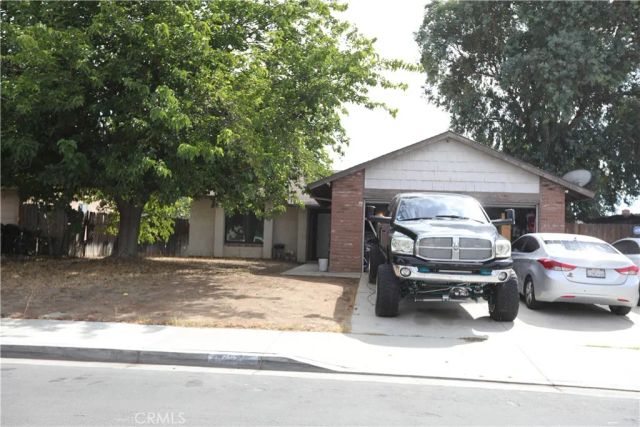 14878 Silvertree, Moreno Valley, CA 92553