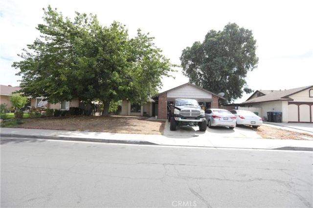 14878 Silvertree, Moreno Valley, CA 92553