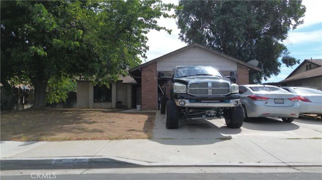 14878 Silvertree, Moreno Valley, CA 92553