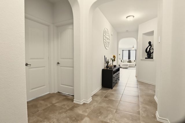 2452 Clay Creek Lane, Fort Worth, TX 76177