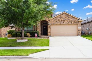 2452 Clay Creek Lane, Fort Worth, TX 76177