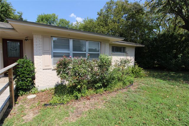 3110 Heather Lane, Denton, TX 76209