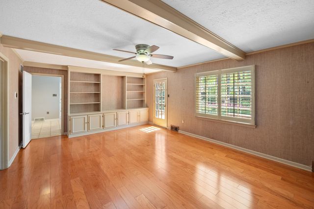 7545 WHEATLEY DR, Germantown, TN 38138