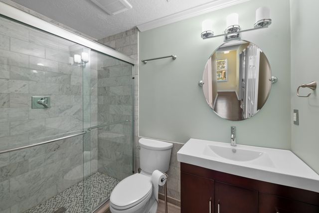 7545 WHEATLEY DR, Germantown, TN 38138