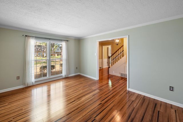 7545 WHEATLEY DR, Germantown, TN 38138