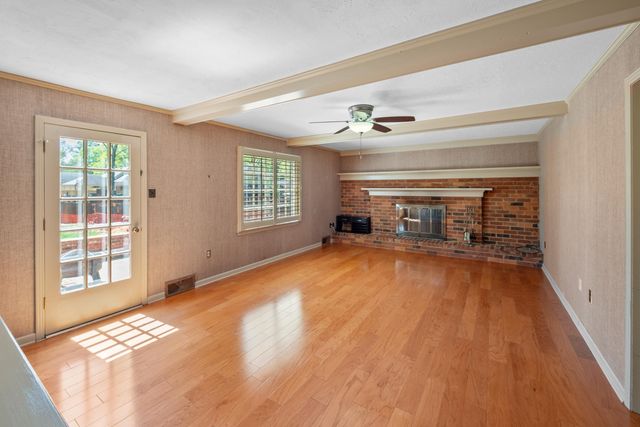 7545 WHEATLEY DR, Germantown, TN 38138