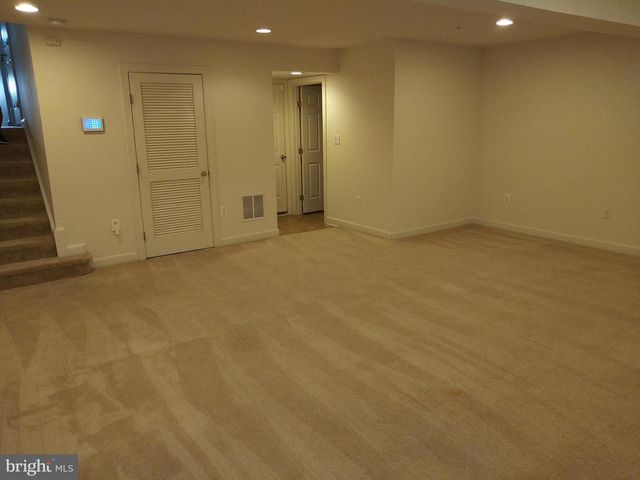 7232 FAIR OAK DR, Hanover, MD 21076