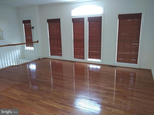 7232 FAIR OAK DR, Hanover, MD 21076