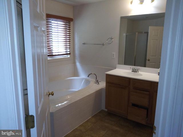 7232 FAIR OAK DR, Hanover, MD 21076