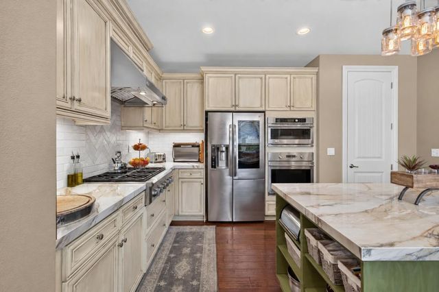 3155 Willow Bridge Ct, Roseville, CA 95747