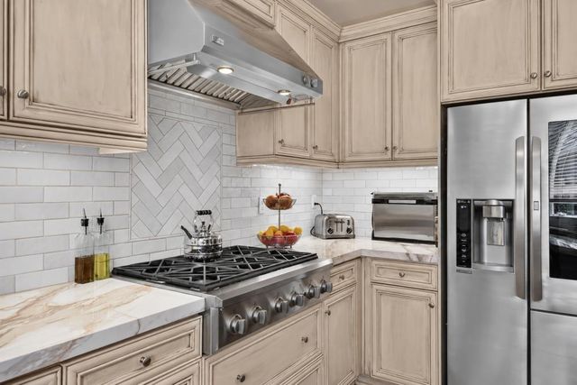 3155 Willow Bridge Ct, Roseville, CA 95747