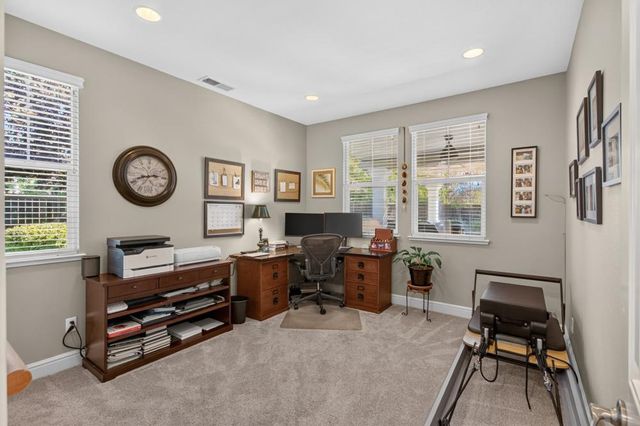3155 Willow Bridge Ct, Roseville, CA 95747