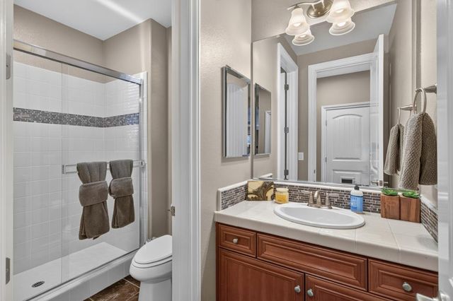3155 Willow Bridge Ct, Roseville, CA 95747