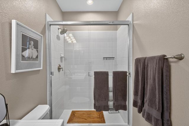 3155 Willow Bridge Ct, Roseville, CA 95747