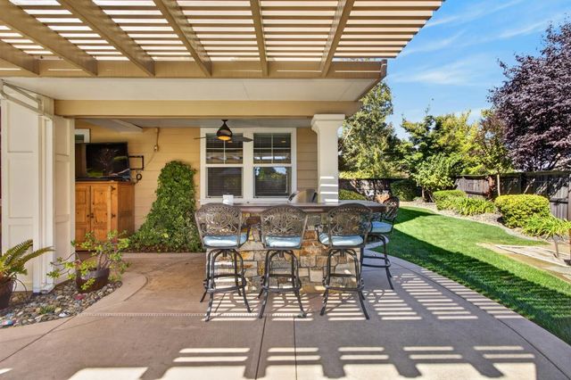 3155 Willow Bridge Ct, Roseville, CA 95747