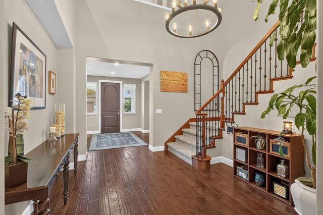 3155 Willow Bridge Ct, Roseville, CA 95747