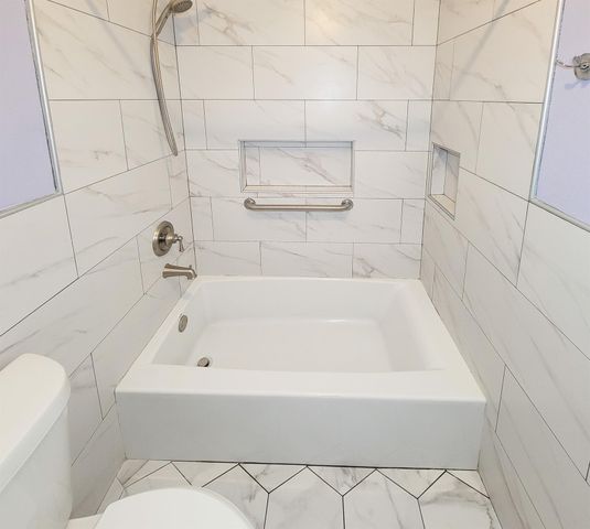 714 Yawl Court, Crosby, TX 77532