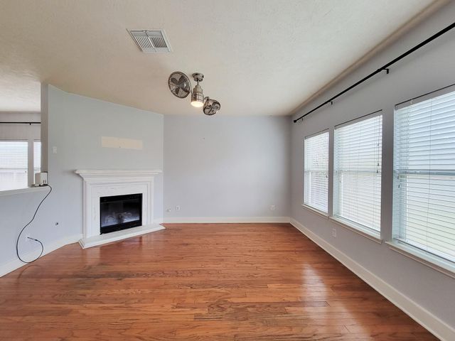 714 Yawl Court, Crosby, TX 77532