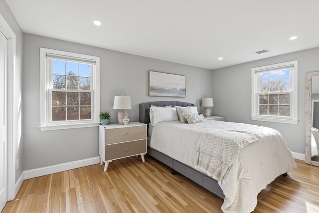 1686 Washington Street, Walpole, MA 02081