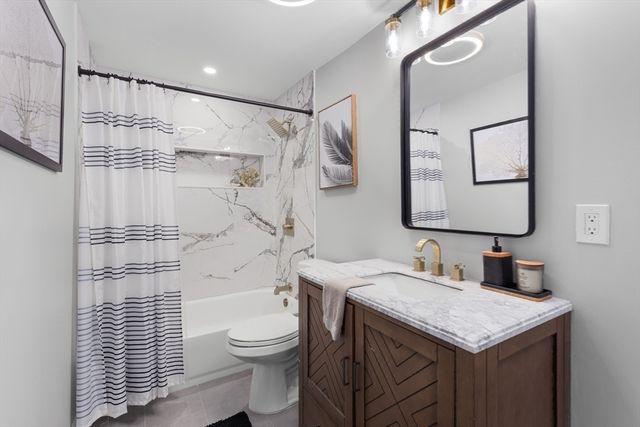 1686 Washington Street, Walpole, MA 02081