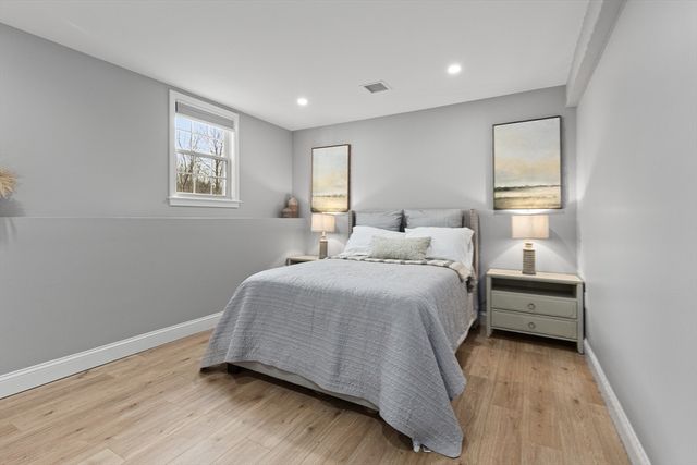 1686 Washington Street, Walpole, MA 02081