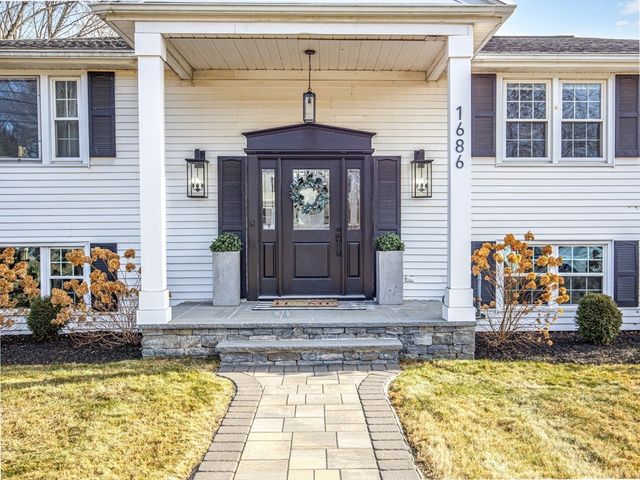 1686 Washington Street, Walpole, MA 02081
