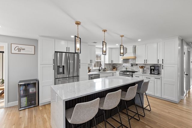 1686 Washington Street, Walpole, MA 02081