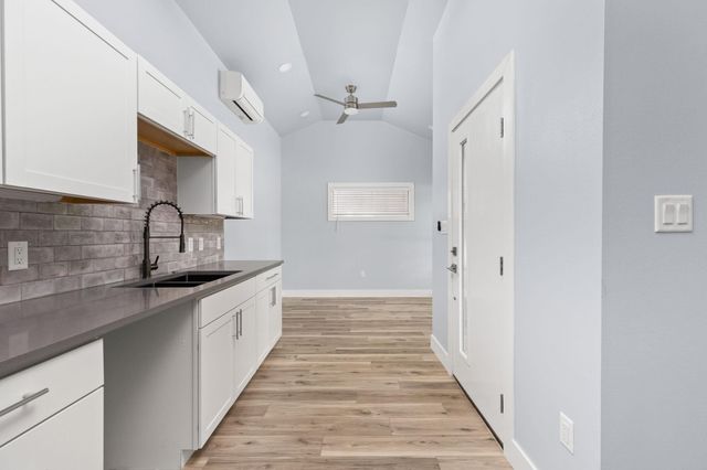 2605 Friar Tuck LN, Austin, TX 78704