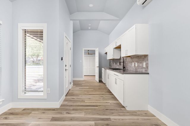 2605 Friar Tuck LN, Austin, TX 78704