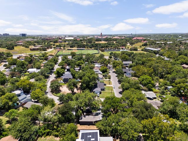 2605 Friar Tuck LN, Austin, TX 78704