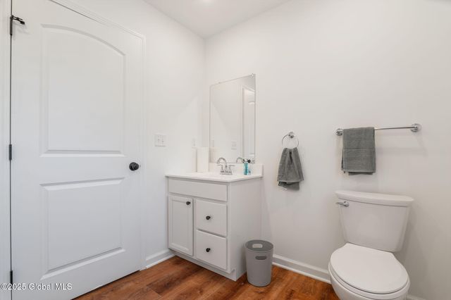 2024 Parklawn Avenue, Rotterdam, NY 12306