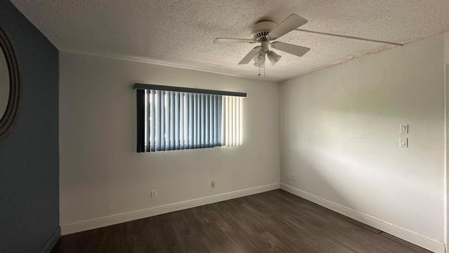 3601 Inverrary Drive 206, Lauderhill, FL 33319