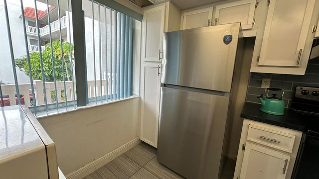 3601 Inverrary Drive 206, Lauderhill, FL 33319