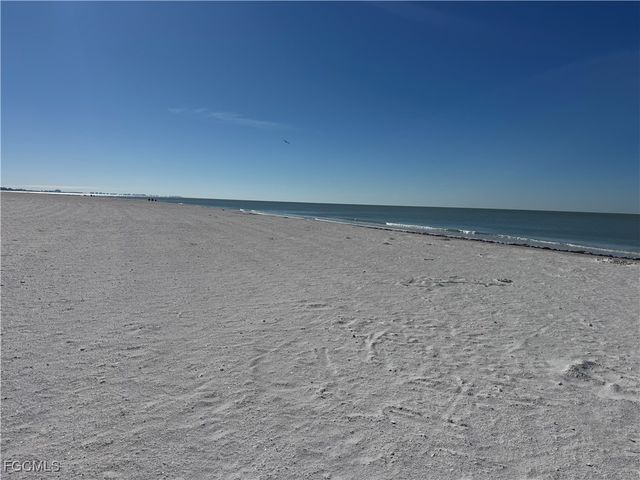 7390 Estero BLVD 403, Fort Myers Beach, FL 33931