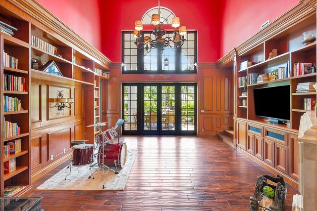 2584 SE Ranch Acres Circle, Jupiter, FL 33478