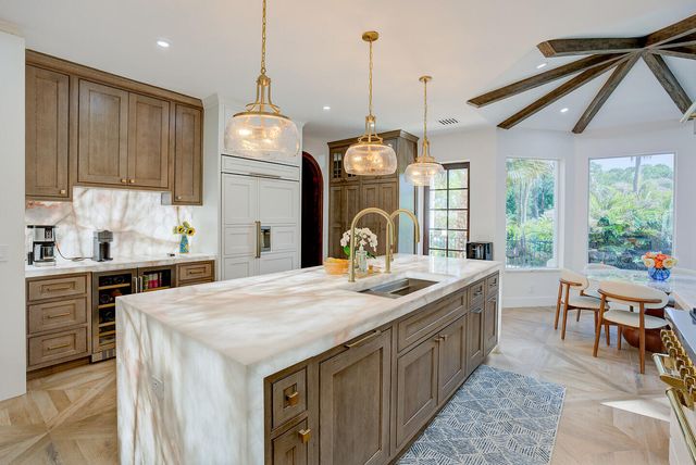 2584 SE Ranch Acres Circle, Jupiter, FL 33478