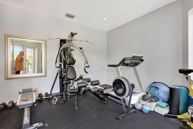 2584 SE Ranch Acres Circle, Jupiter, FL 33478