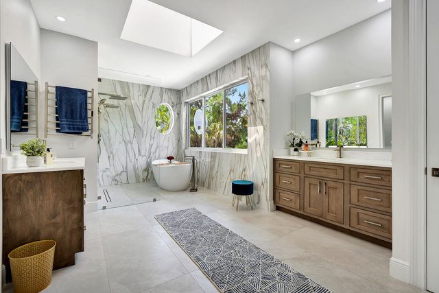 2584 SE Ranch Acres Circle, Jupiter, FL 33478