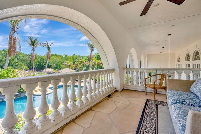 2584 SE Ranch Acres Circle, Jupiter, FL 33478