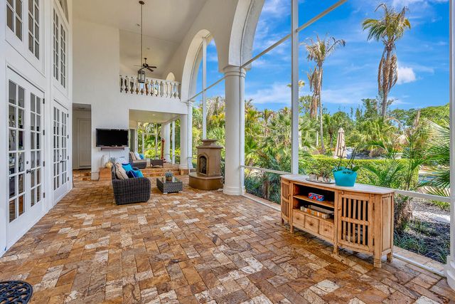 2584 SE Ranch Acres Circle, Jupiter, FL 33478