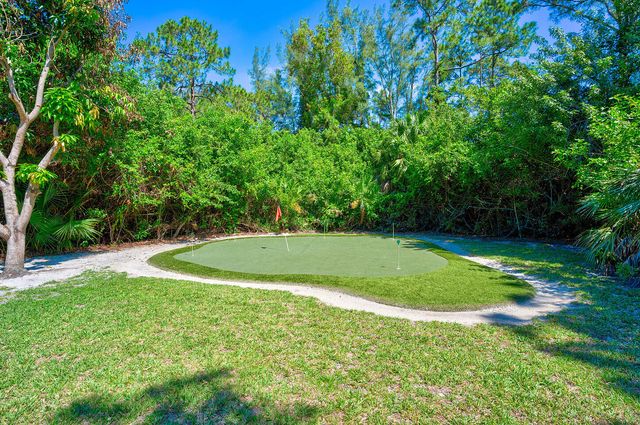 2584 SE Ranch Acres Circle, Jupiter, FL 33478