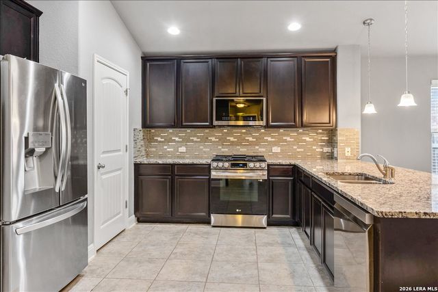 8714 ESTONIAN TRCE, San Antonio, TX 78251