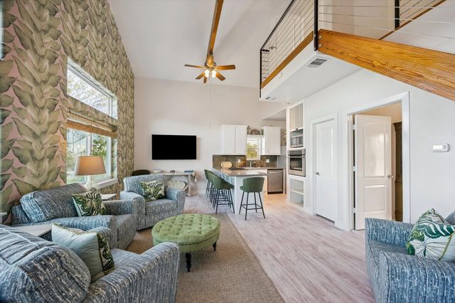 2015 Crescent Drive, La Porte, TX 77571