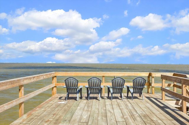 2015 Crescent Drive, La Porte, TX 77571