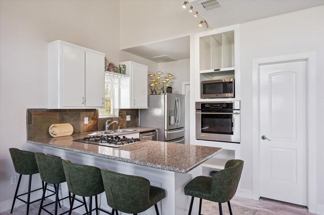 2015 Crescent Drive, La Porte, TX 77571