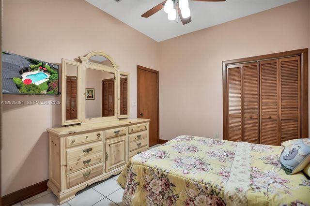 9861 SW 130th St, Miami, FL 33176