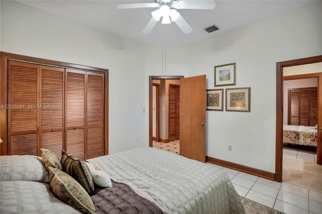 9861 SW 130th St, Miami, FL 33176