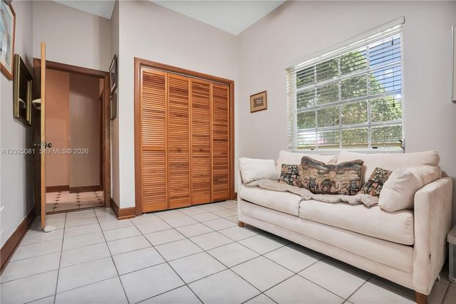 9861 SW 130th St, Miami, FL 33176