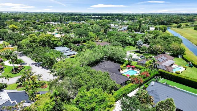 9861 SW 130th St, Miami, FL 33176